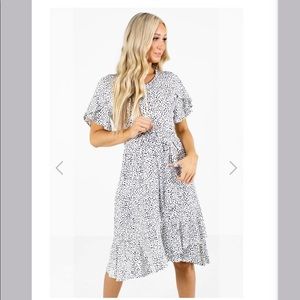 Soft, comfortable patterned dress, size medium